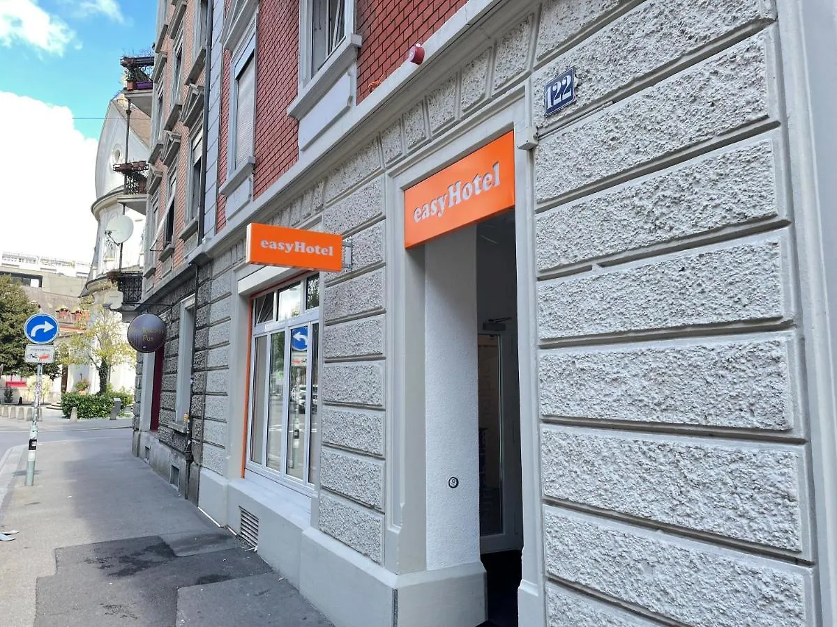 Easyhotel Zuerich Limmatplatz Curych